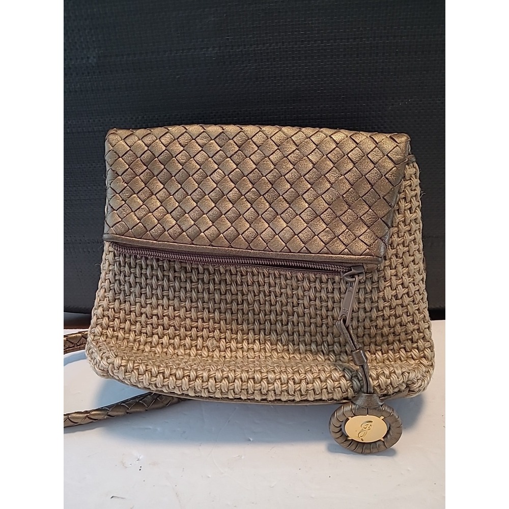 Jay Herbert By‎ Sharif Women Metalic Gold Woven Leather Purse.